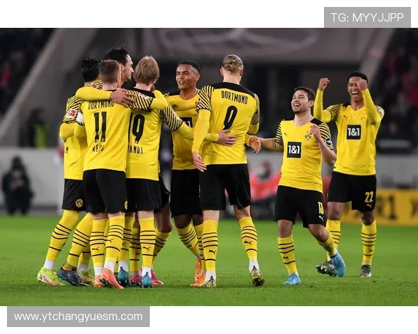 多特蒙德向阿德耶米提出续约报价巴萨也对其表现出浓厚兴趣 多特蒙德向阿德耶米提出续约报价巴萨也对其表现出浓厚兴趣